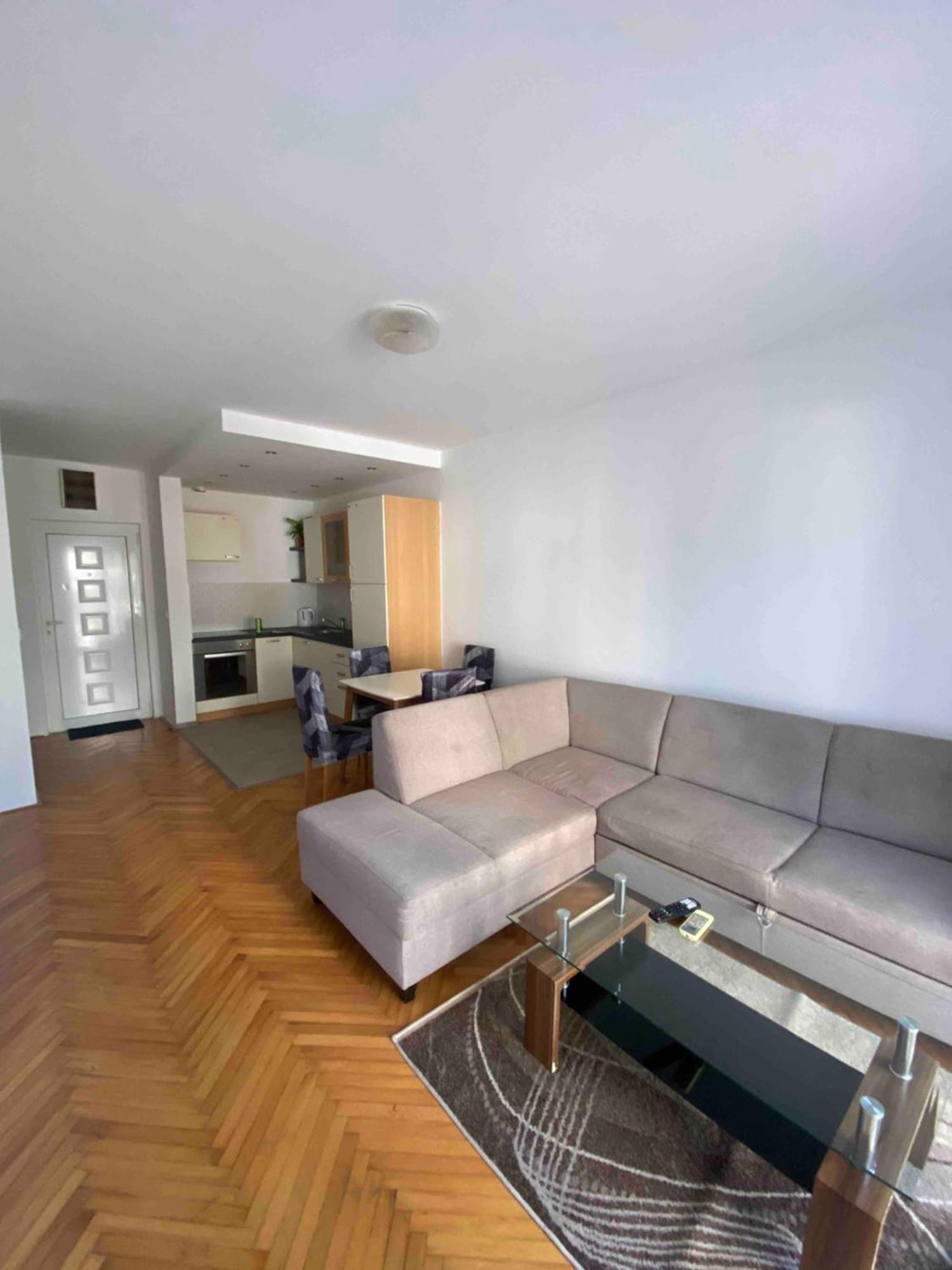 W Appartement Budva