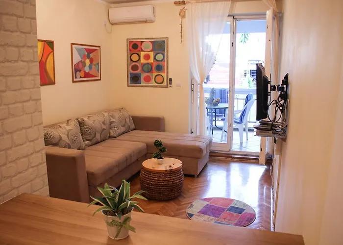 Apartment W