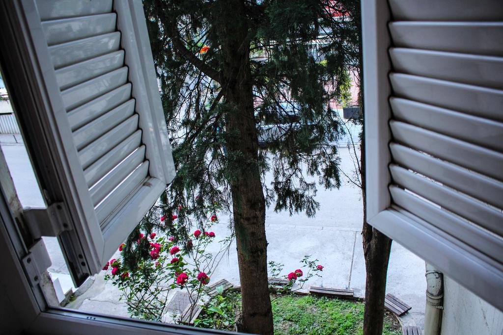 W Apartment *